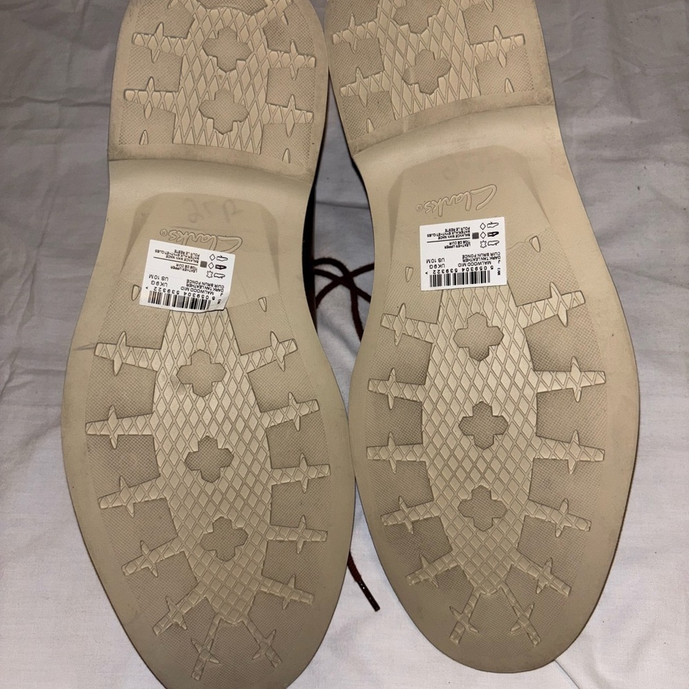 Men’s Clarks Malwood Brown Chukka Boots EUC - Picture 6 of 7